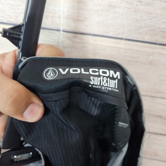 Volcom Surf & Turf 4 Way Stretch Shorts Men's 30 Gray Flat Front Chino Casual - Picture 10 of 11